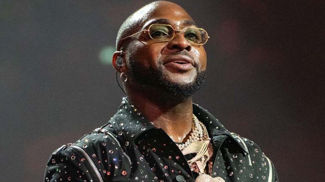 “When You Help People, Always Keep Receipts” — Davido