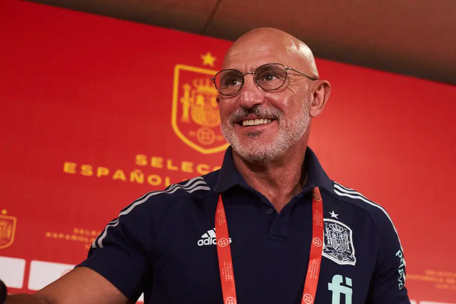 Spain Set to Keep World Cup-Winning Coach Until 2030
