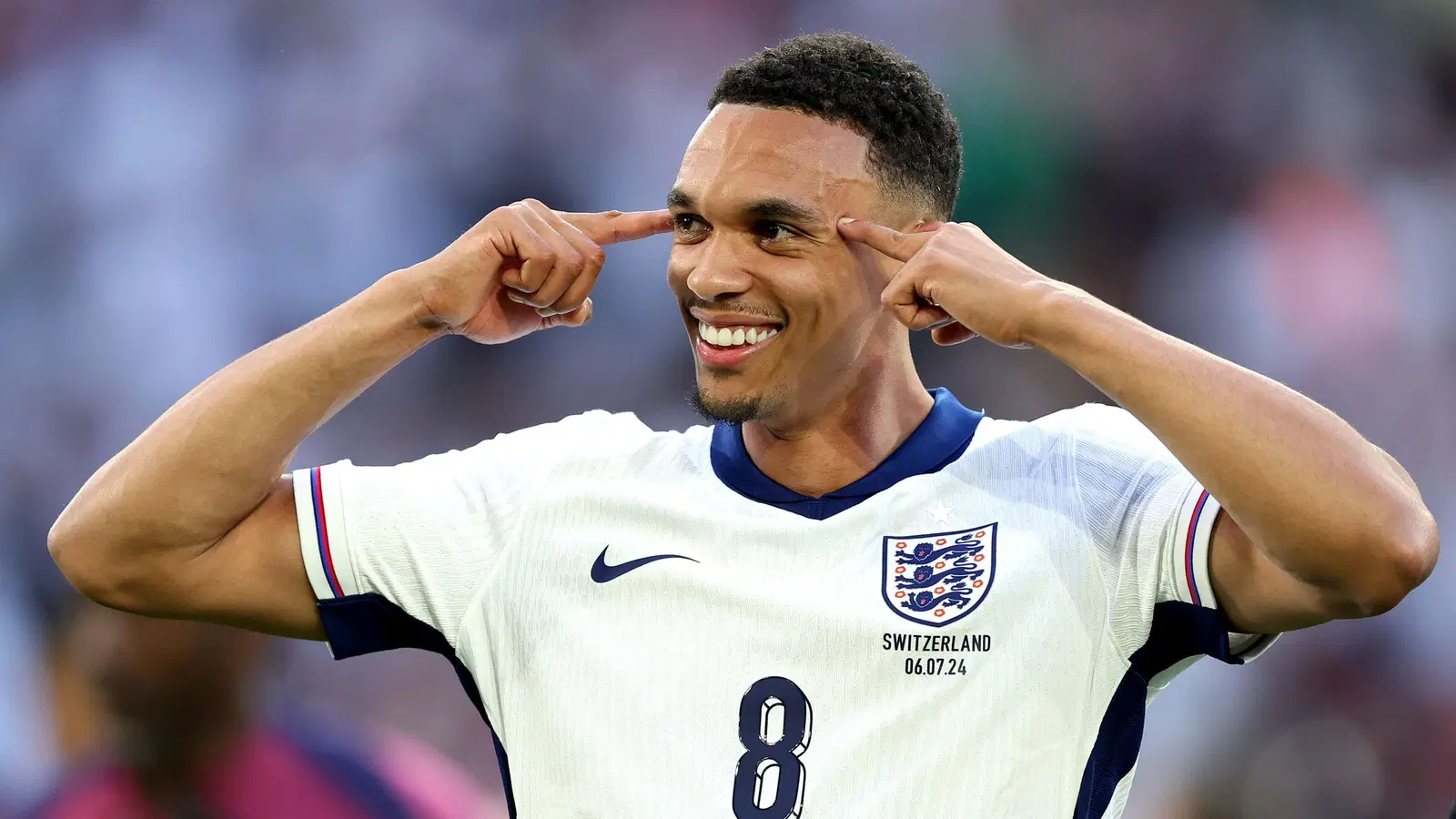 Alexander-Arnold, Palmer Make England Comeback for Nations League